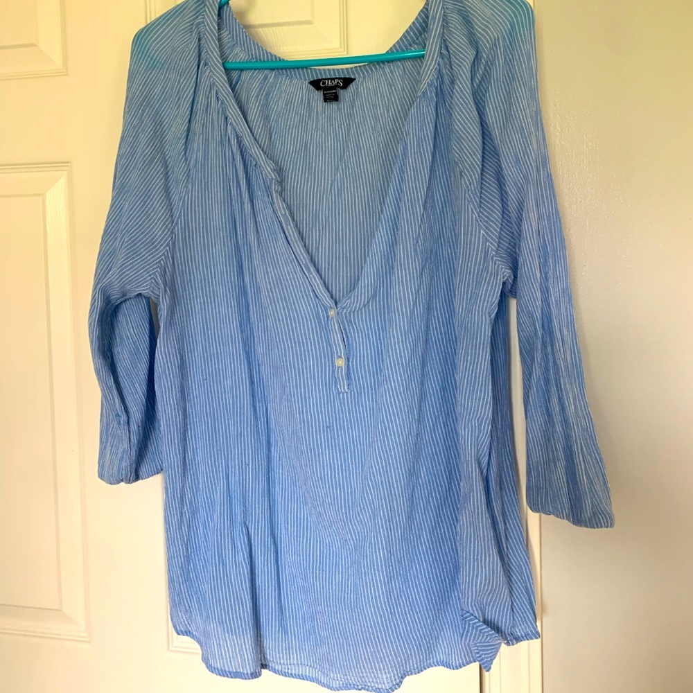 Very cute Chaps summer lightweight top